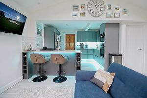 Family Room- click for photo gallery
